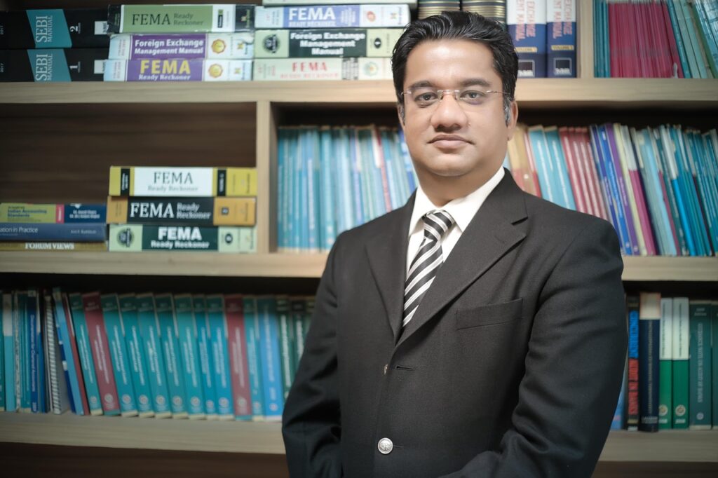 金融庁公認の円建て商品は今すぐ利用すべきなのか？