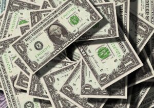 仮想通貨の円建てとドル建ての違いは何？